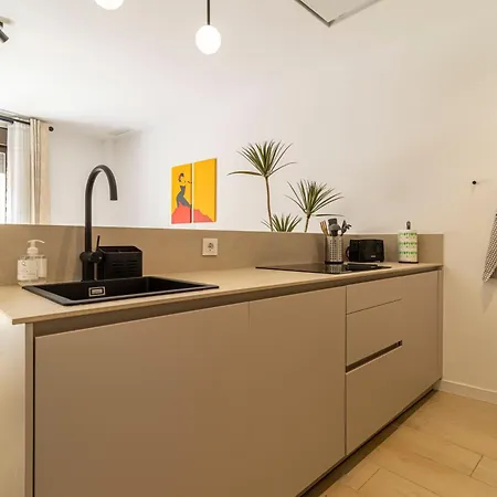 Allo San Clemente + Parking + Pool Apartman *